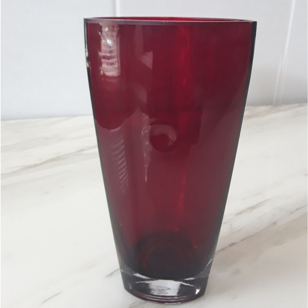 FTD CRANBERRY GLASS VASE 8"